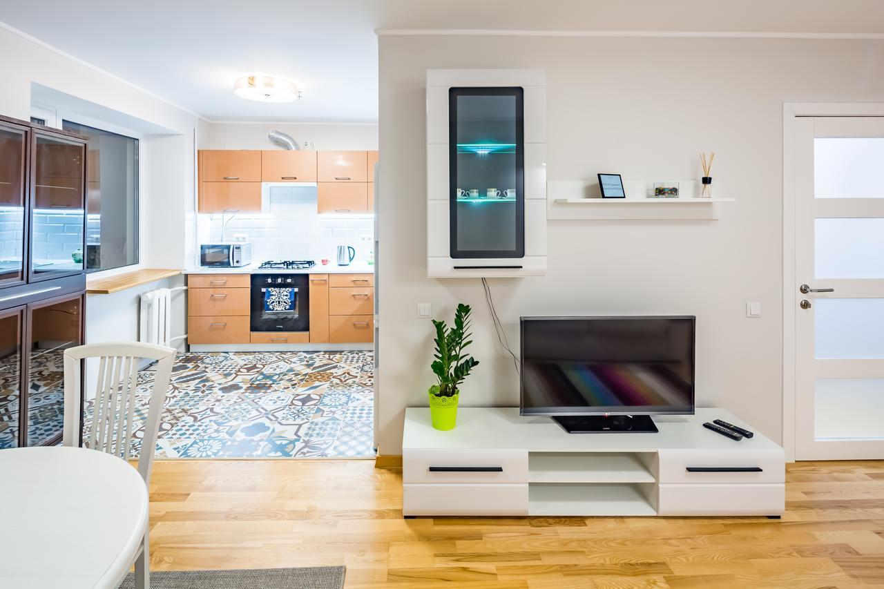 Bv Apartments Svobodu Avenue Lviv Eksteriør billede